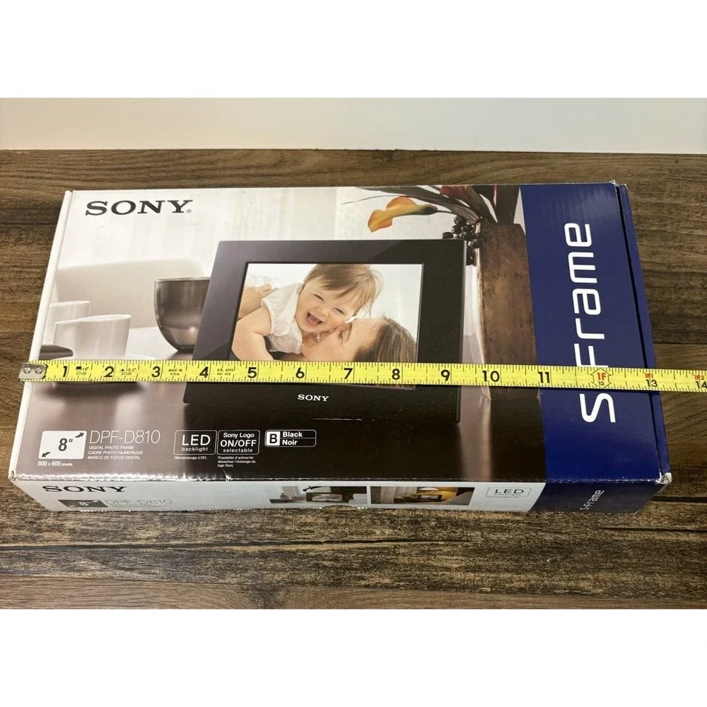 Sony 7-Inch LCD Digital WVGA 16:10 Photo Frame Black Open Box w Remote DPF-D72N